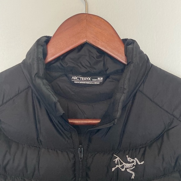 Arc'teryx Cerium LT Jacket - Picture 7 of 14